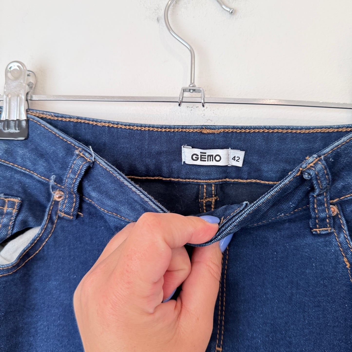 Gemo Size 42 Flared Jeans