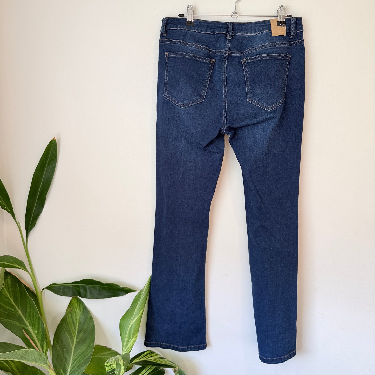 Gemo Size 42 Flared Jeans