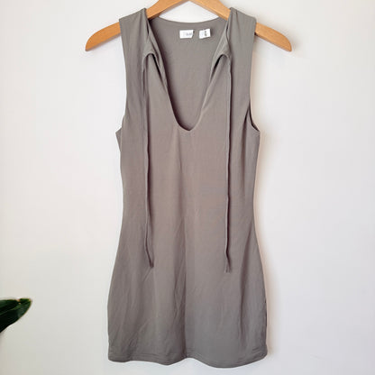 Glassons Taupe Sleeveless Tie-Front Dress Size M