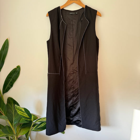Portmans Size 10 Black Longline Sleeveless Blazer Vest