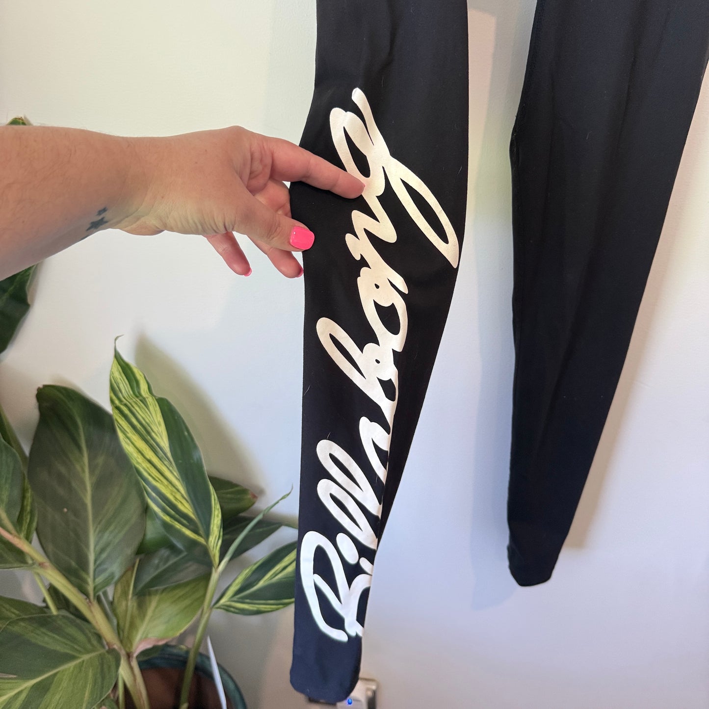 Billabong Size S Black Leggings