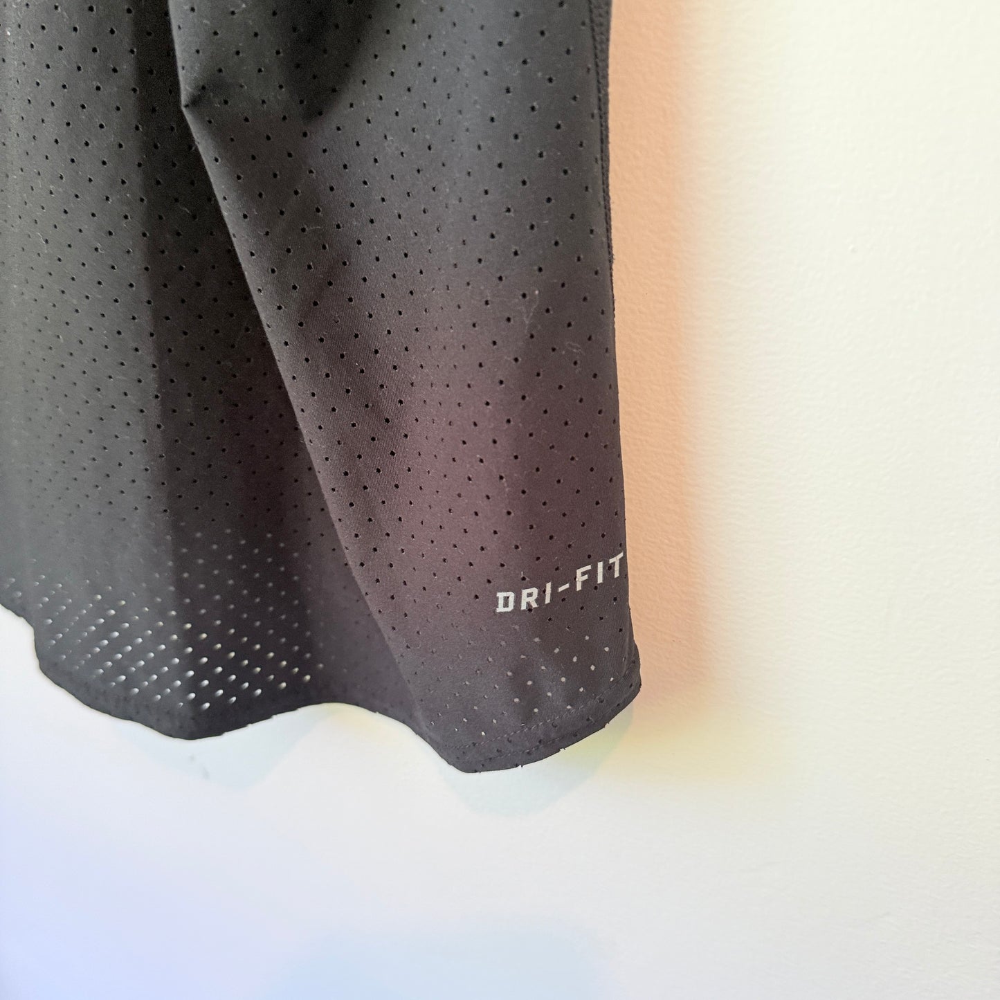 Nike Size M Black Athletic Tank Top – "SEMINOLES"