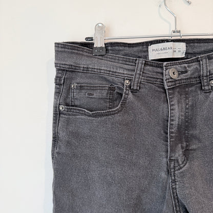 Pull & Bear Size 38 EUR Skinny Fit Distressed Jeans