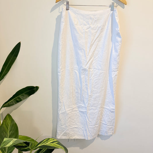 Glassons White Wrap-Style Maxi Skirt with Tie Detail Size 10