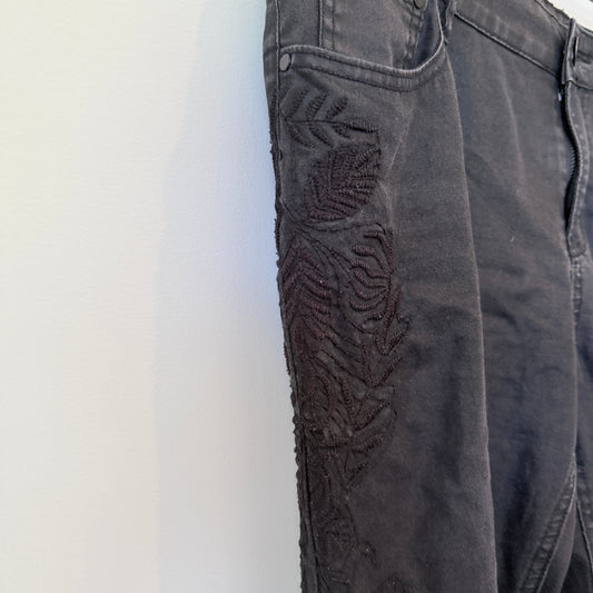 Urban Precinct Size 16 Black Coated Skinny Jeans with Floral Embroidery