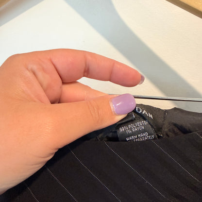 Liz Jordan Size 14 Full Skirt