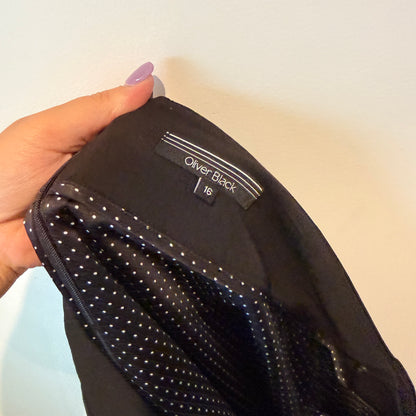 Oliver Black Size 16 Black Pencil Skirt