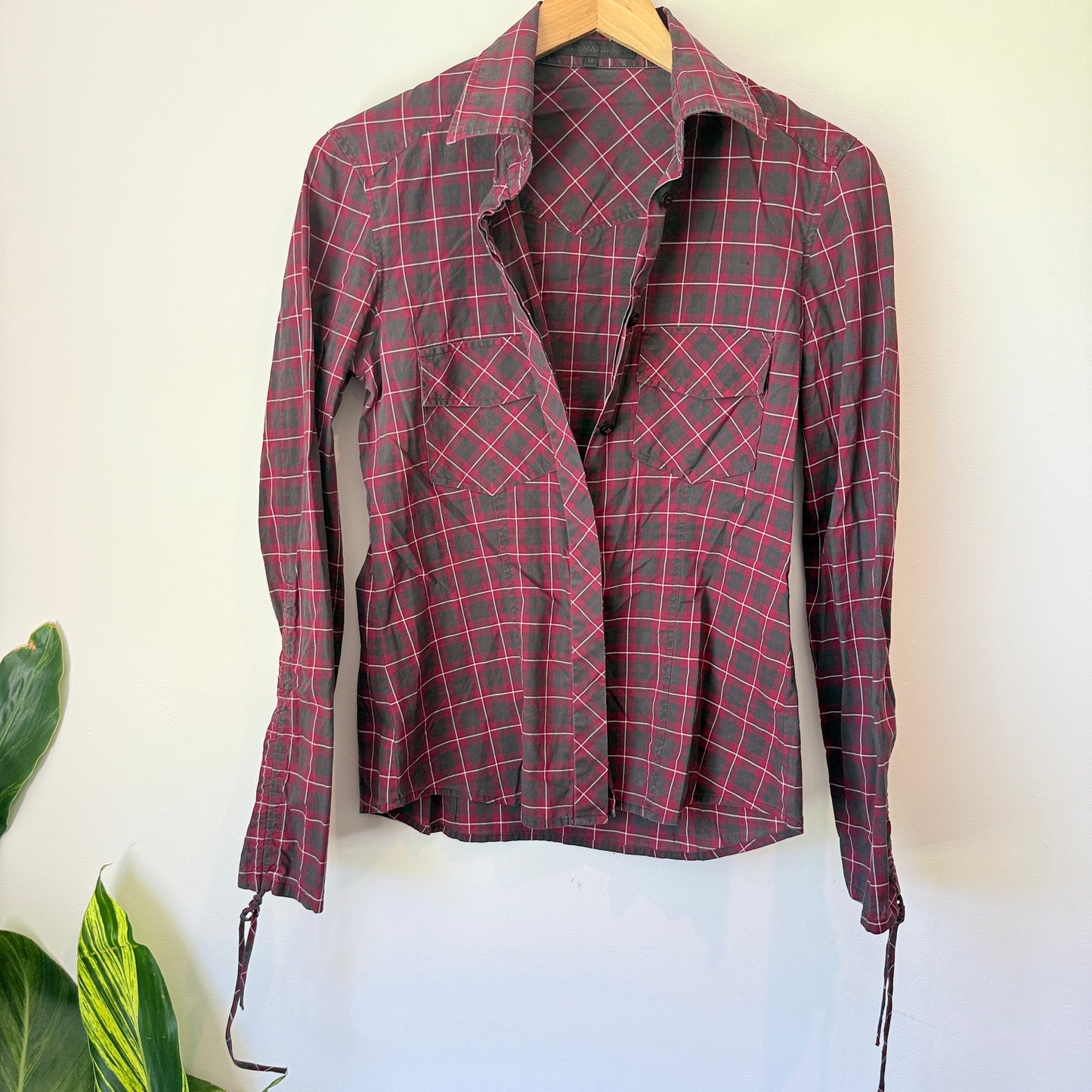Keith Matheson Size 10 Black & Red Long-Sleeve Button-Down Blouse
