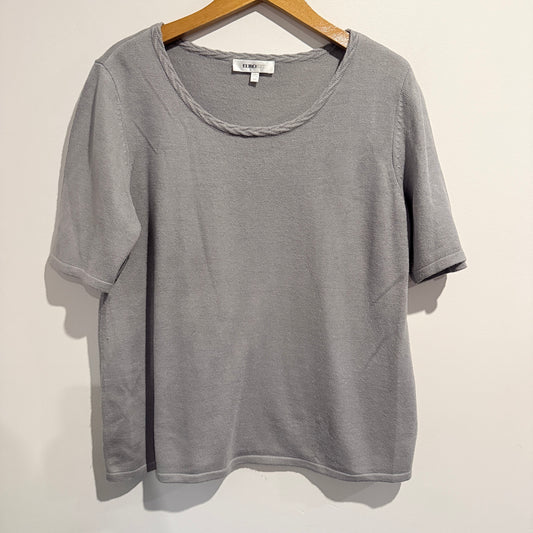 EURODIT Size 44 Fine-Ribbed Top