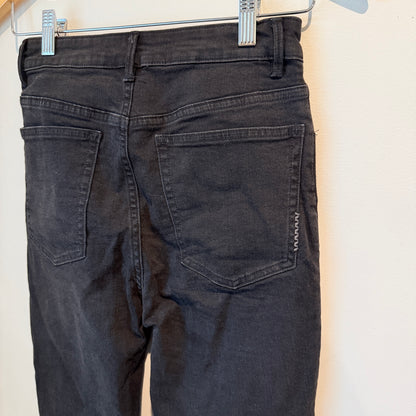 Neuw Size 27 Black Marilyn Skinny Jeans