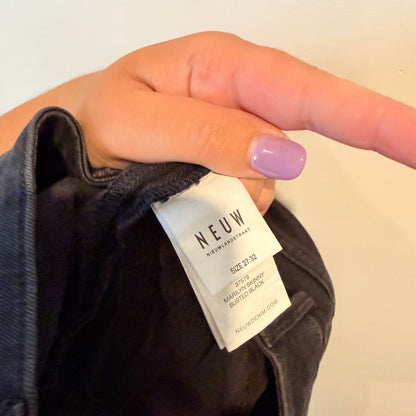 Neuw Size 27 Black Marilyn Skinny Jeans