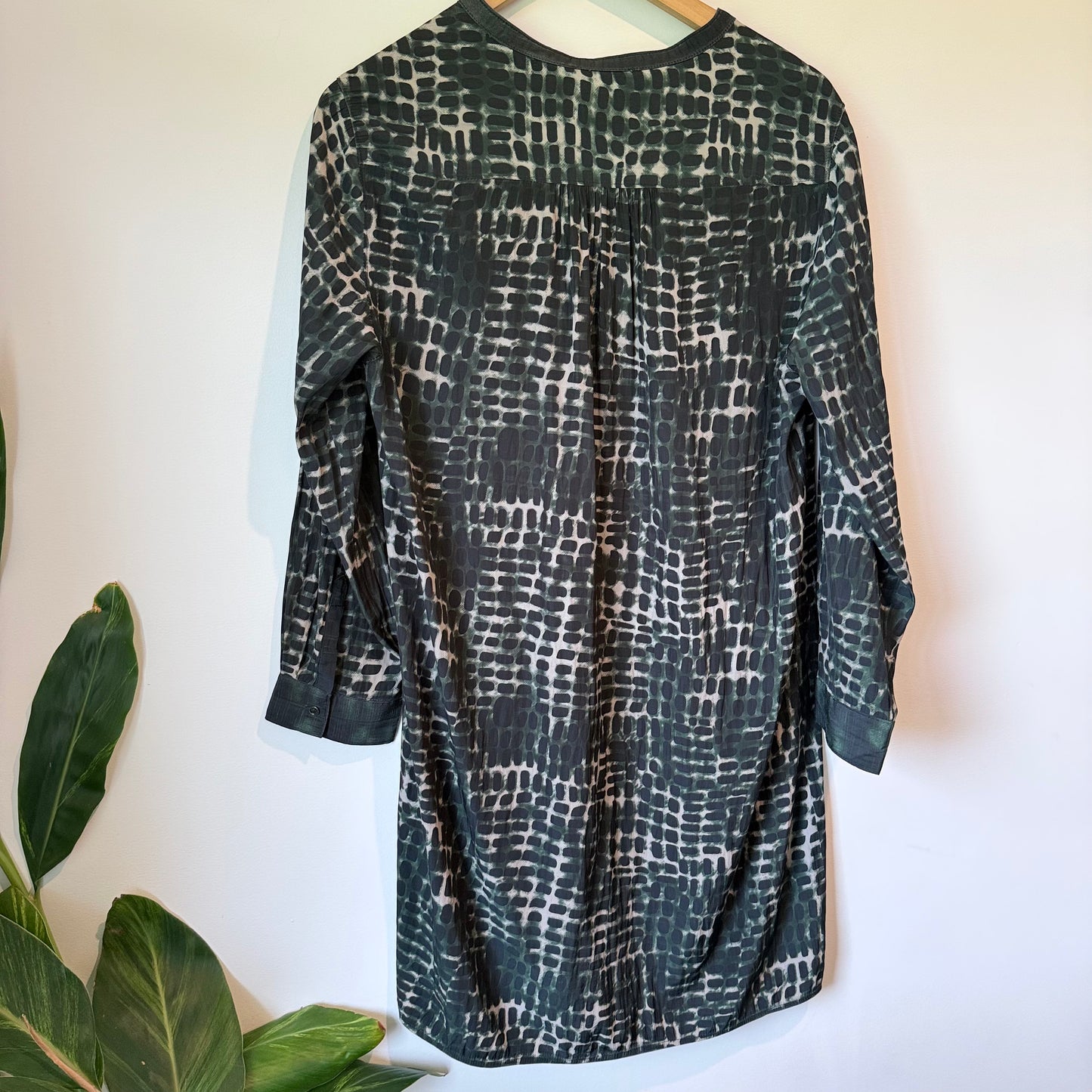 Marilyn Seyb (NZ Brand) Long-Sleeve Dress Size 12