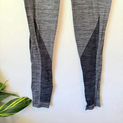 Miss Silver Size S/M Grey Seamless Fitness Leggings