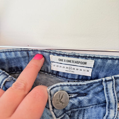 One x Oneteaspoon Size 27 Light Wash Denim Shorts Frayed Hem