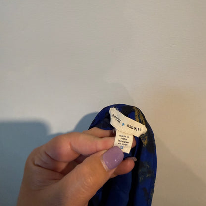 Silence + Noise Size S Blue Black & Gold Print Shorts