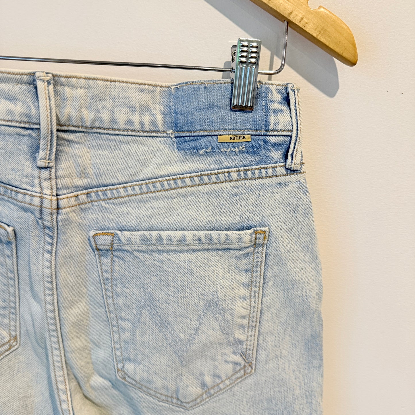 Mother Size 27 Light Wash Slim-Straight Jeans