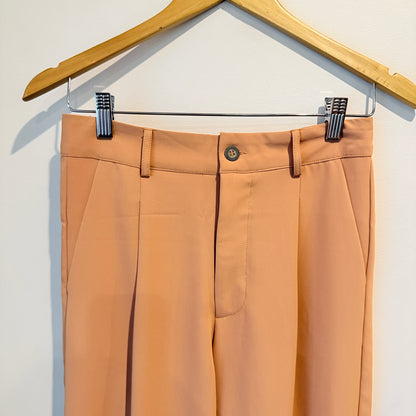 Leo+Be Size 10 Pleated High-Waisted Women's Trousers