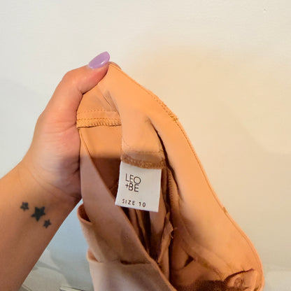 Leo+Be Size 10 Pleated High-Waisted Women's Trousers