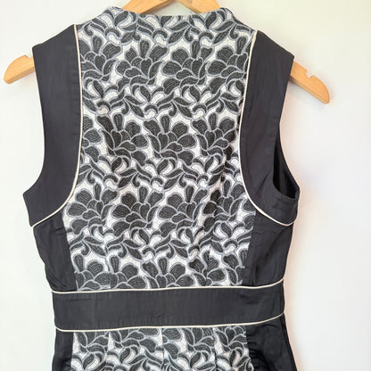 Cue Floral Jacquard Dress Size 8