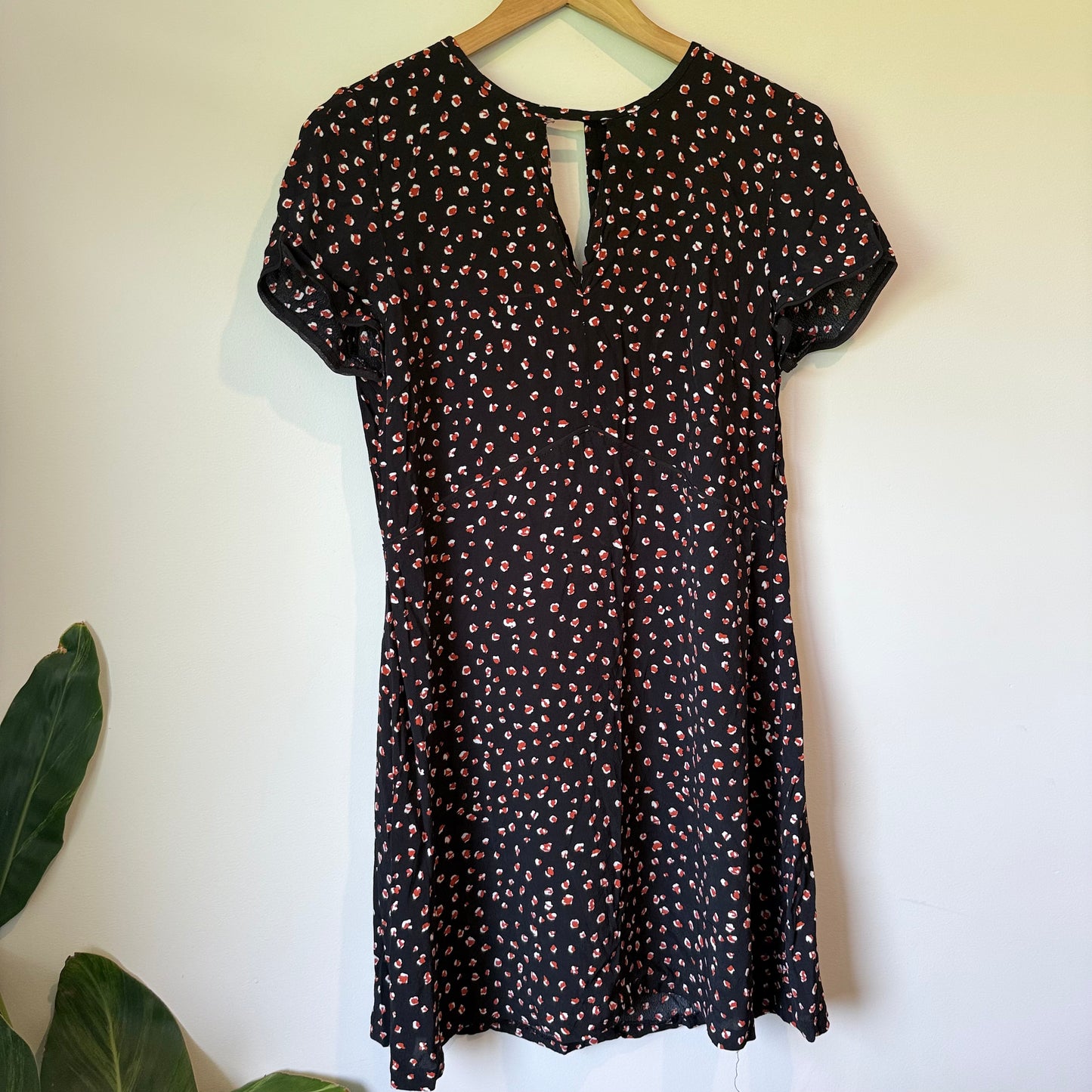 Zara Basic Collection Black Dress – Short Sleeve, Size L