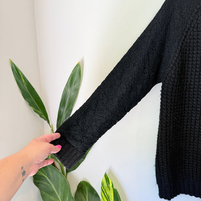 Scarlett NZ Designed Honeycomb Knit & Lace Sweater Size L – Black