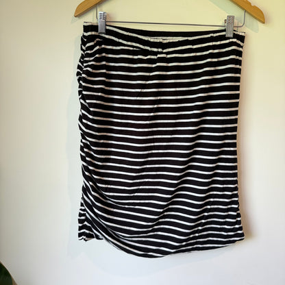 Pretty Basic by Augustine Pull-On Skirt – Size XL