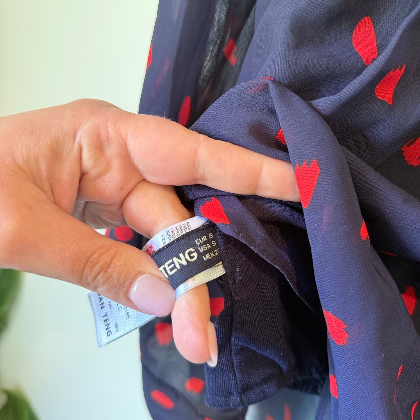 Dan Teng Size S Off-Shoulder Blouse