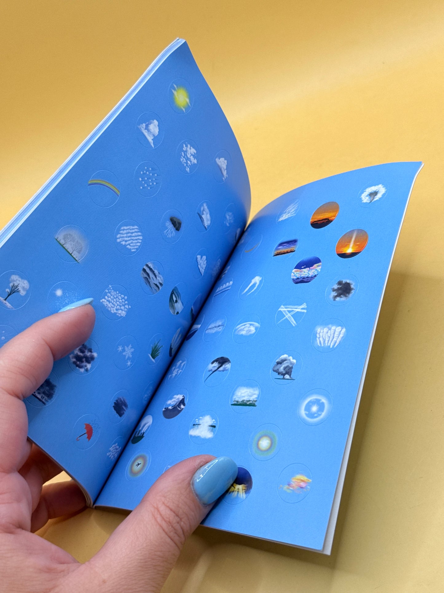 Clouds to Spot – Usborne Minis (with Stickers)