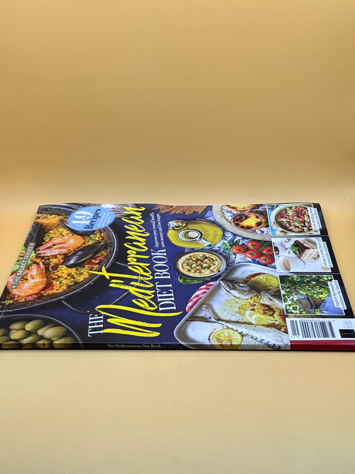 The Mediterranean Diet Book by The Select Series