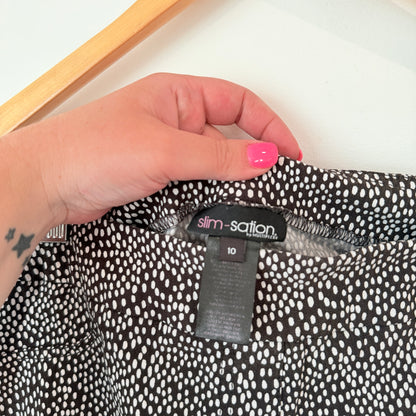 Slim-sation Size 10 Black White Patterned Pants