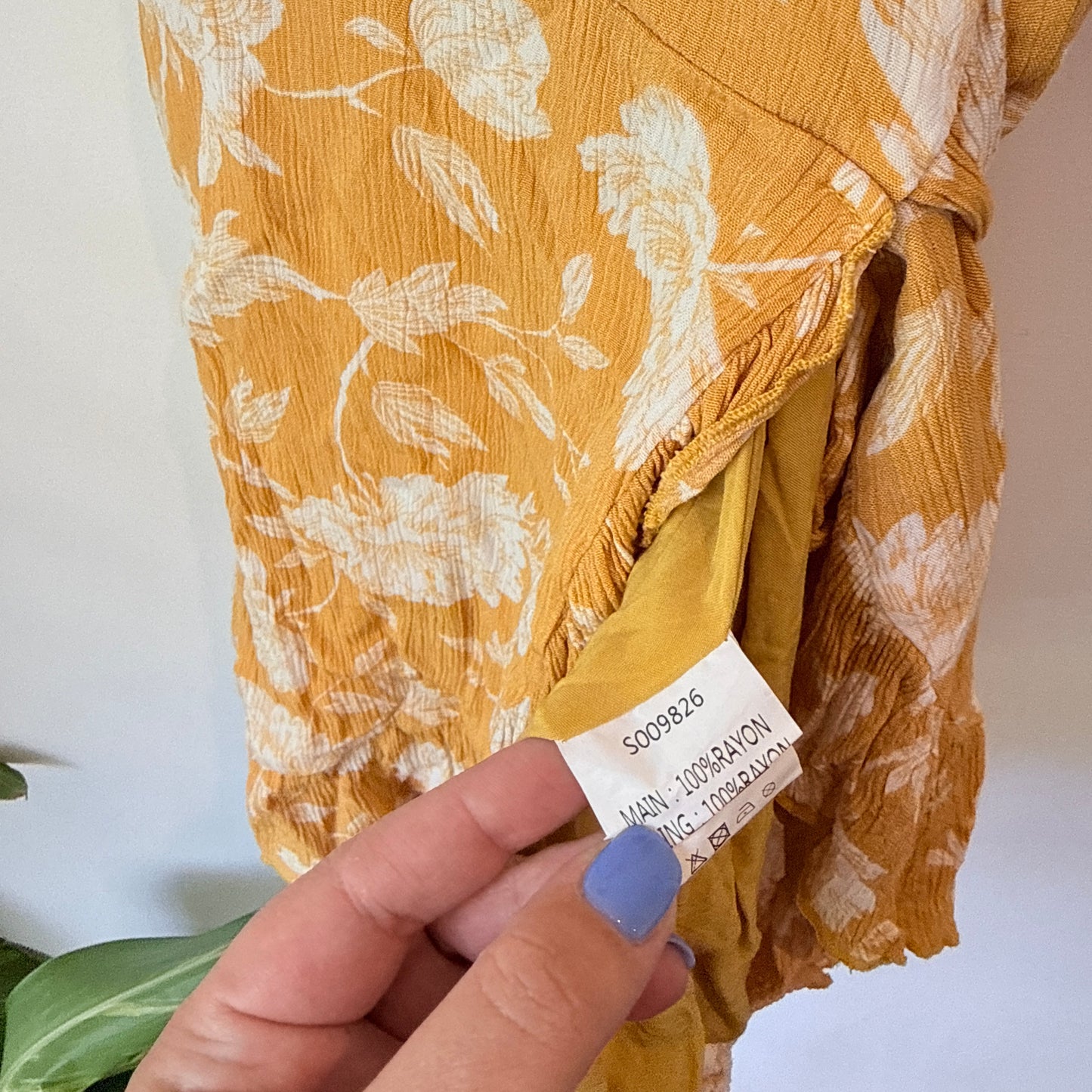 Show Po Size 4 "Wrap and Roll" Mini Dress