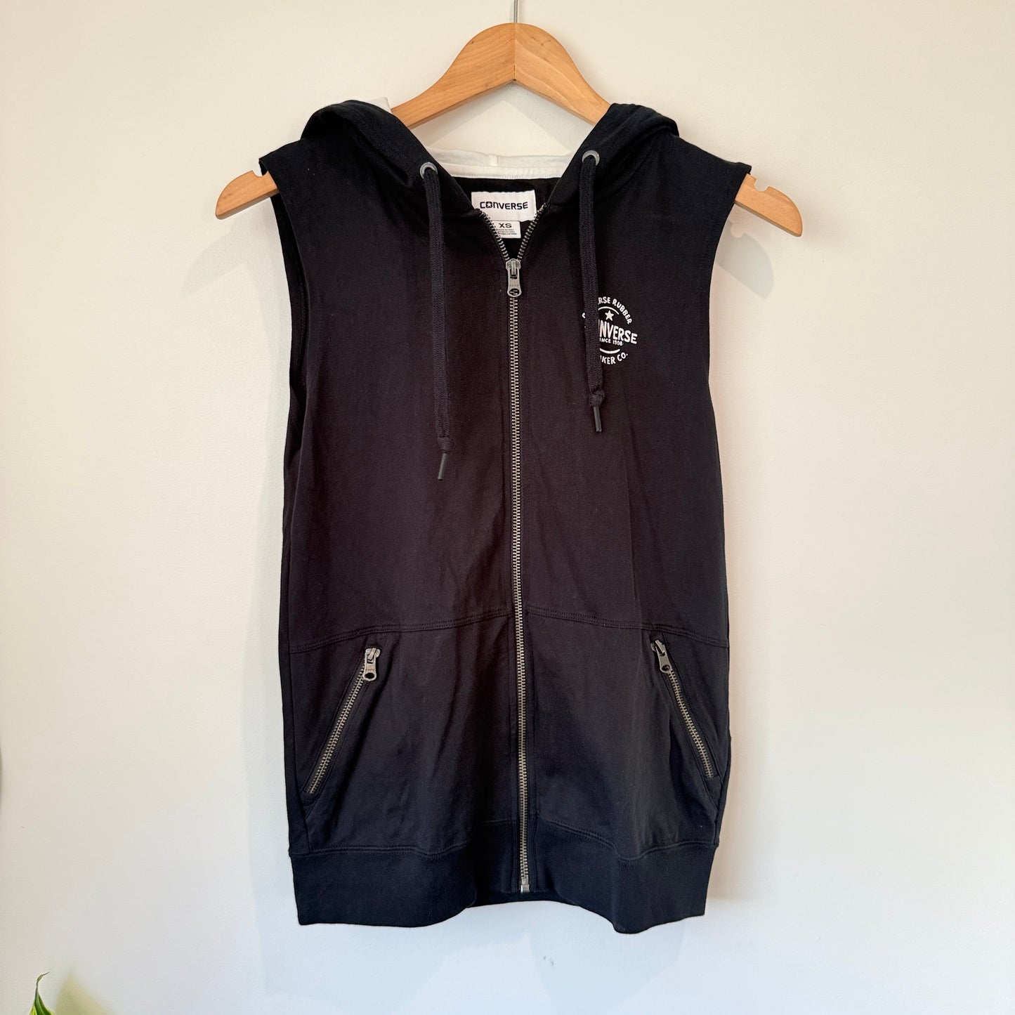 Converse Size XS Black Sleeveless Zip Up Hoodie Cotton Blend