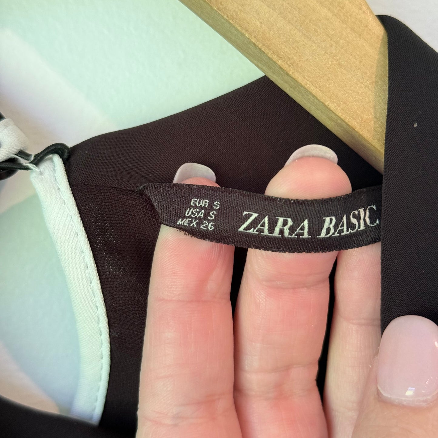 ZARA Basic Collection Black Long Sleeve Top Size S