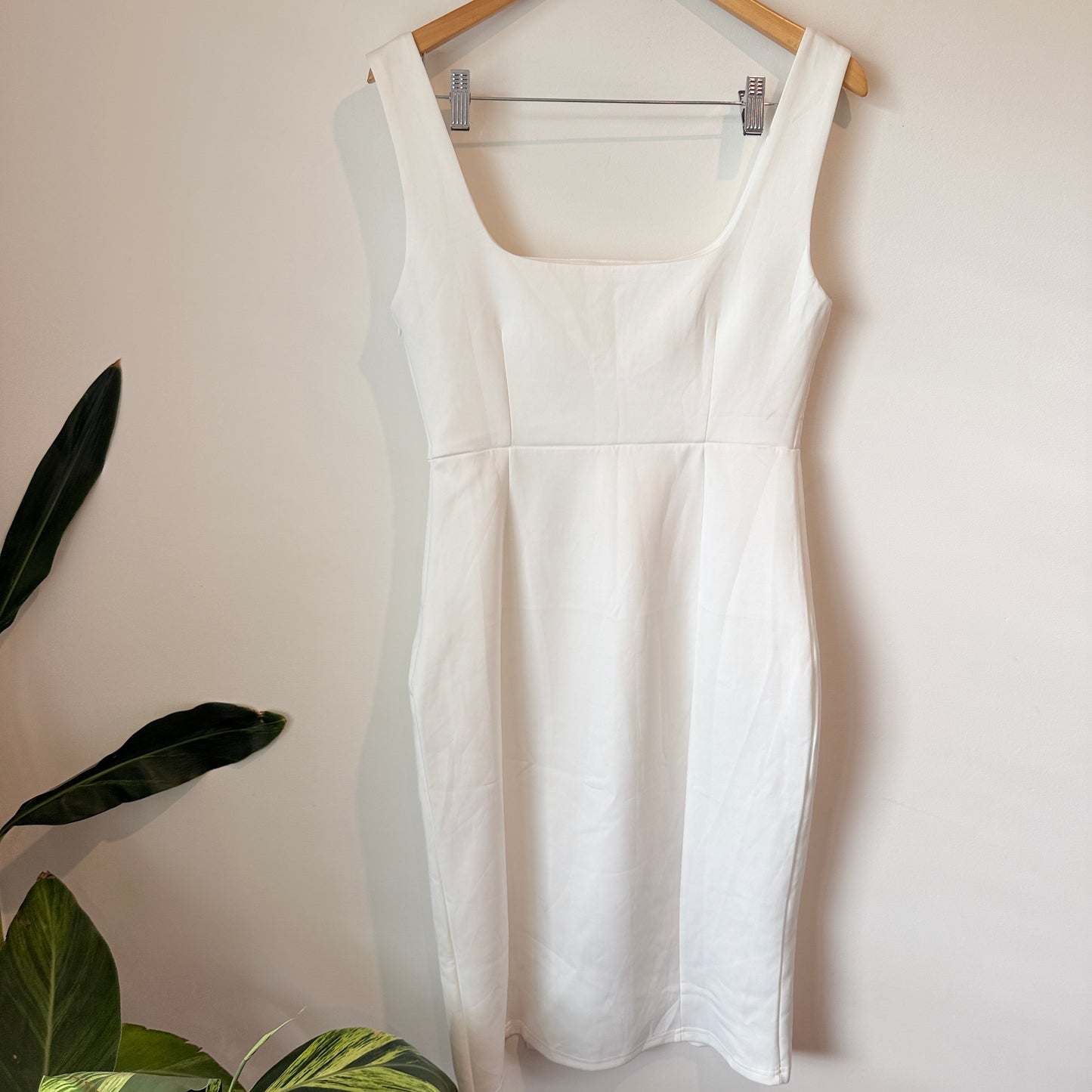 Showpo Size 16 Square Neck Split Midi Dress