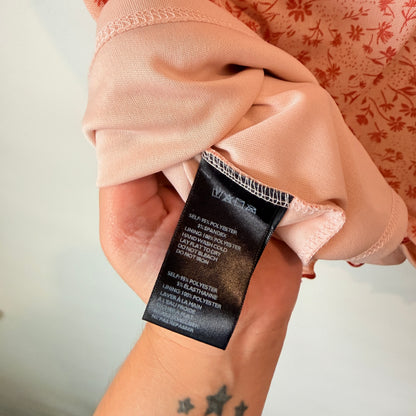 Urban Outfitters Size L Floral Mini Skirt