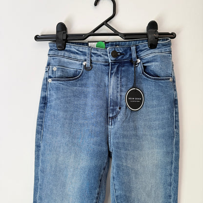 Neuw Marilyn High Skinny Jeans Size 25/32 (Sun Fade)