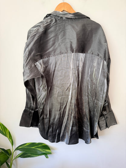 H & M Size XXL Long-Sleeved Shimmer Shirt
