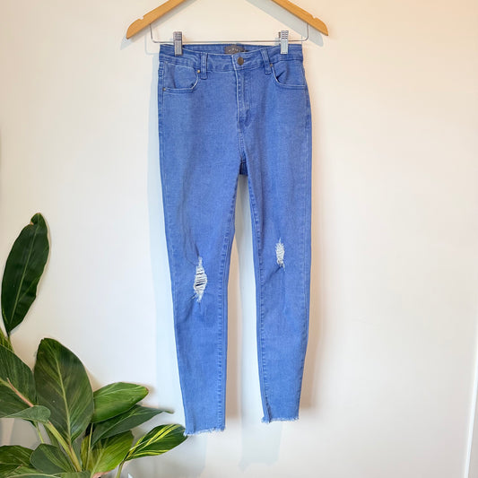 Mirrou Size 6 Low-Rise Distressed Skinny Jeans