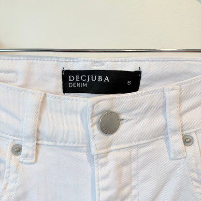 Decjuba Size 6 White Distressed Skinny Jeans