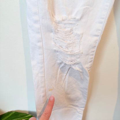 Decjuba Size 6 White Distressed Skinny Jeans