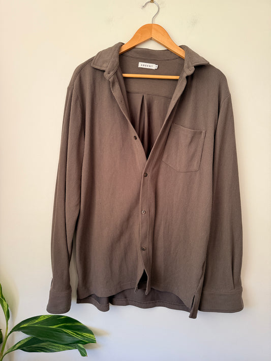 Absent Size M Long-Sleeved Button-Up Shirt