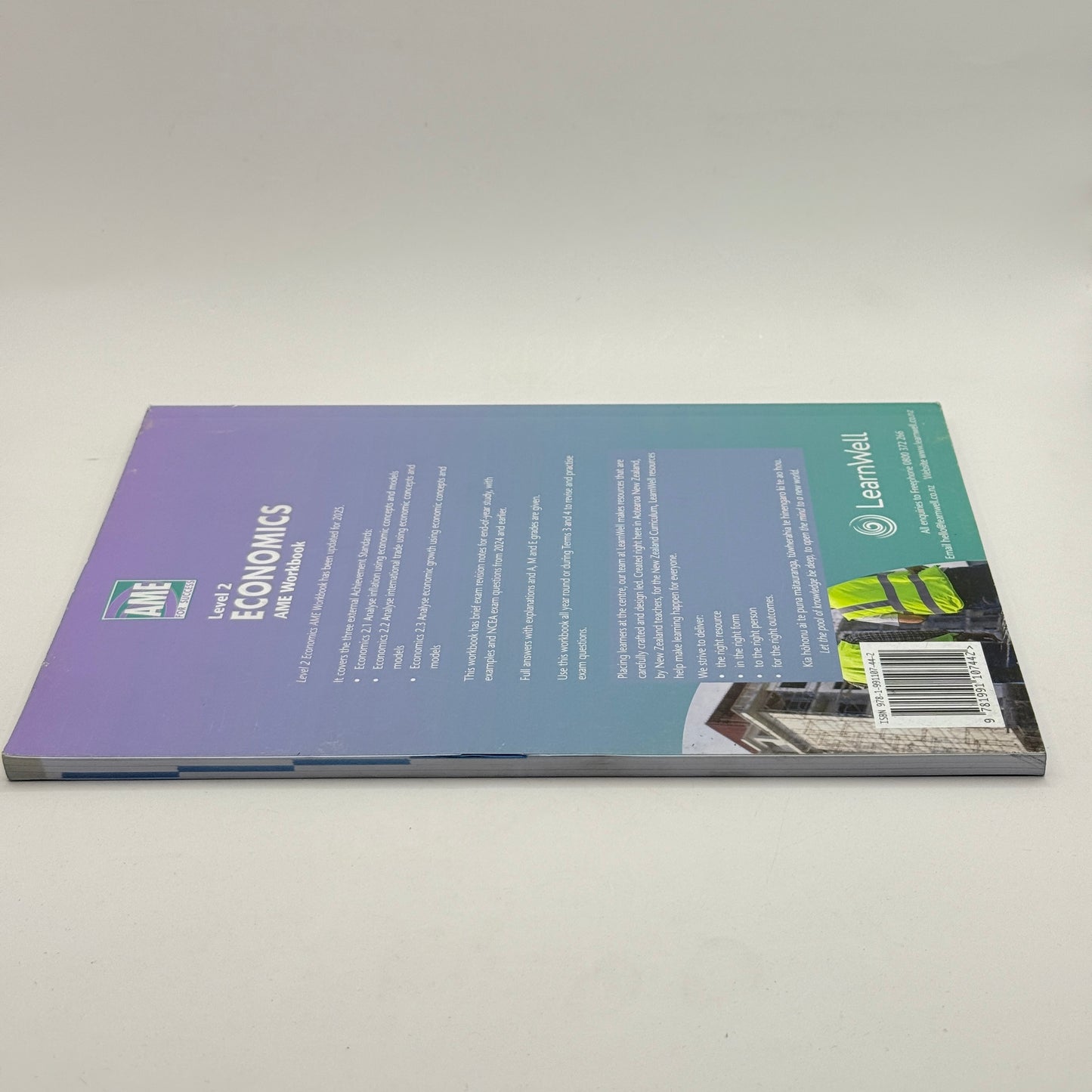 AME NCEA Level 2 Economics Workbook