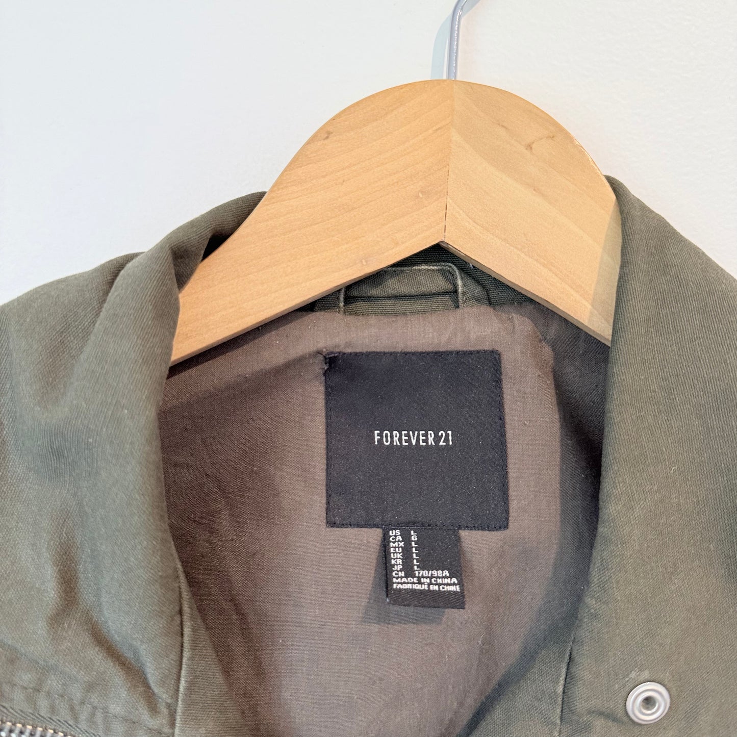 Forever 21 Size L Olive Green Utility Vest