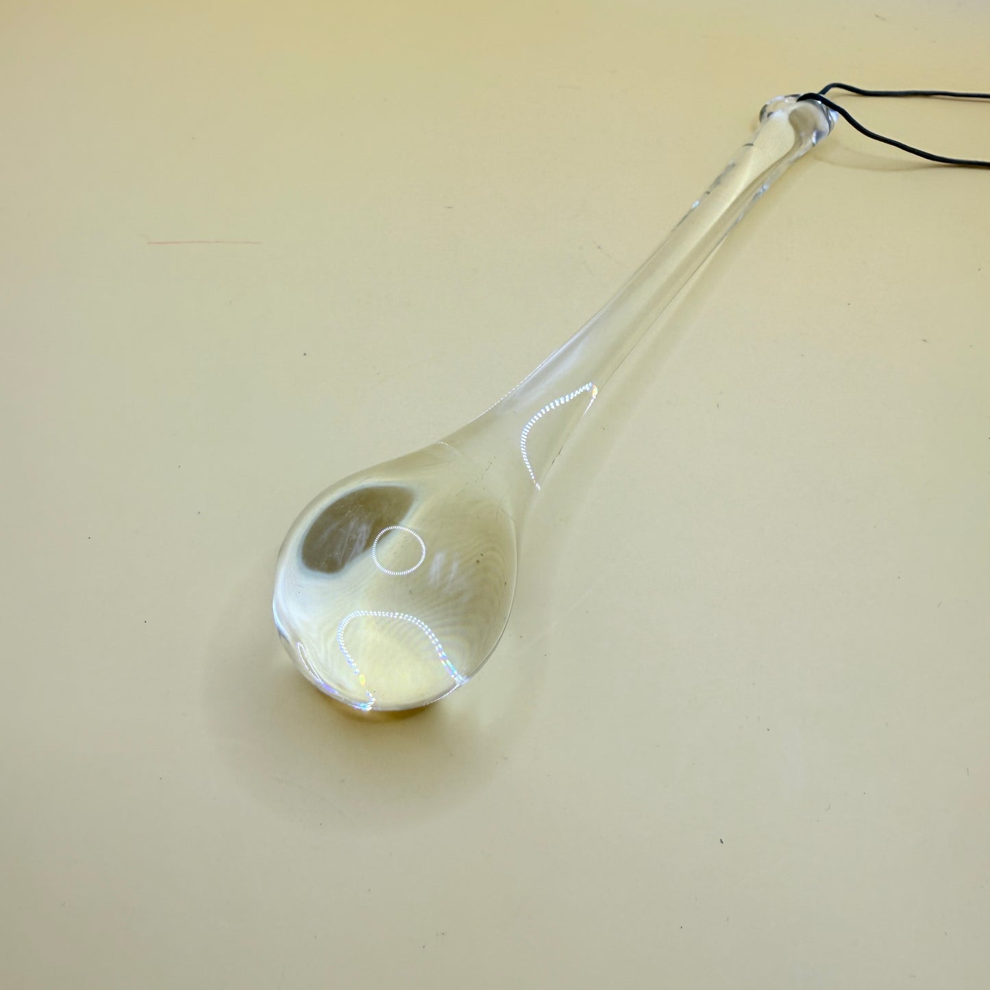 Glass Teardrop Ornament – 16cm