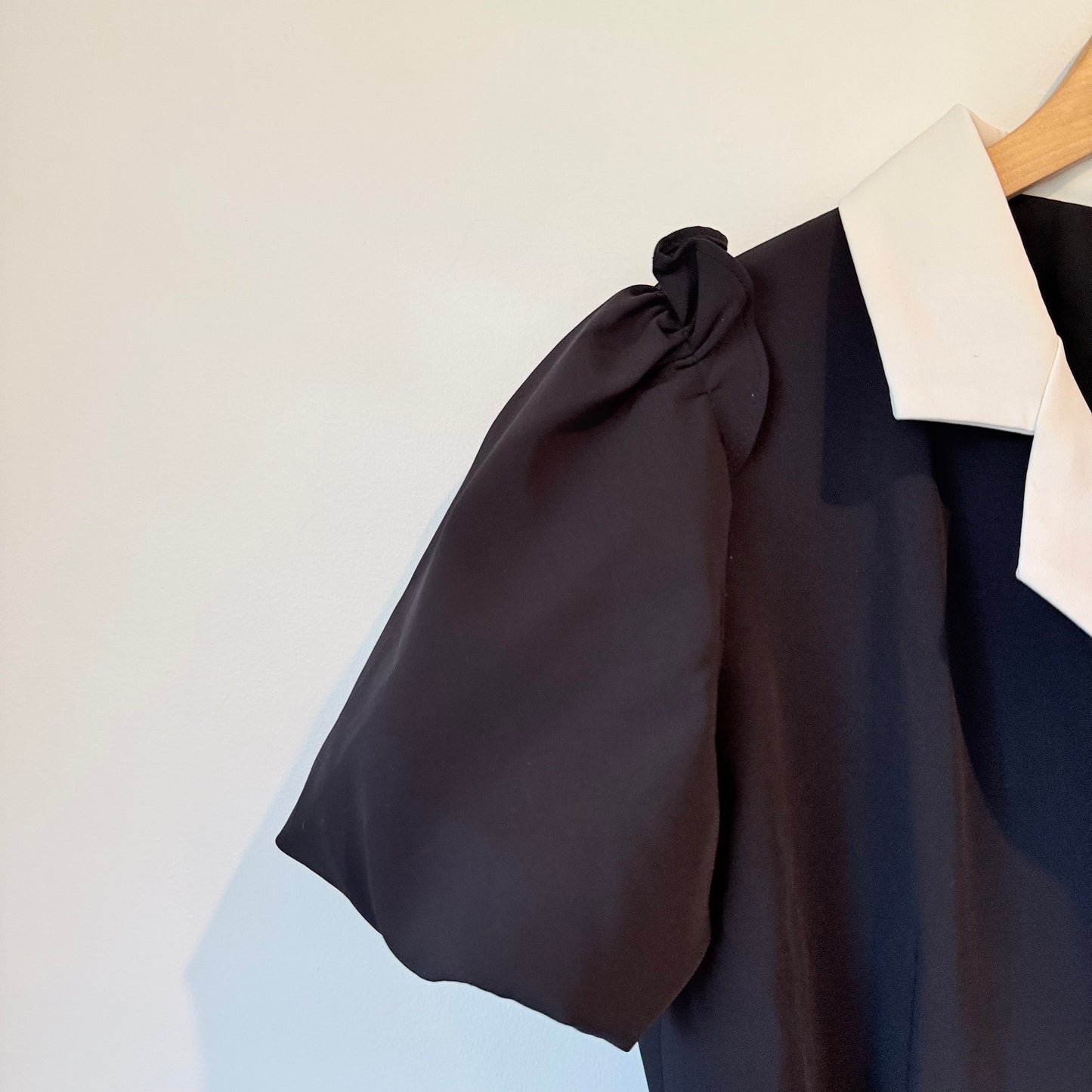 Macy McCoy Size S Cut Out Back Dress