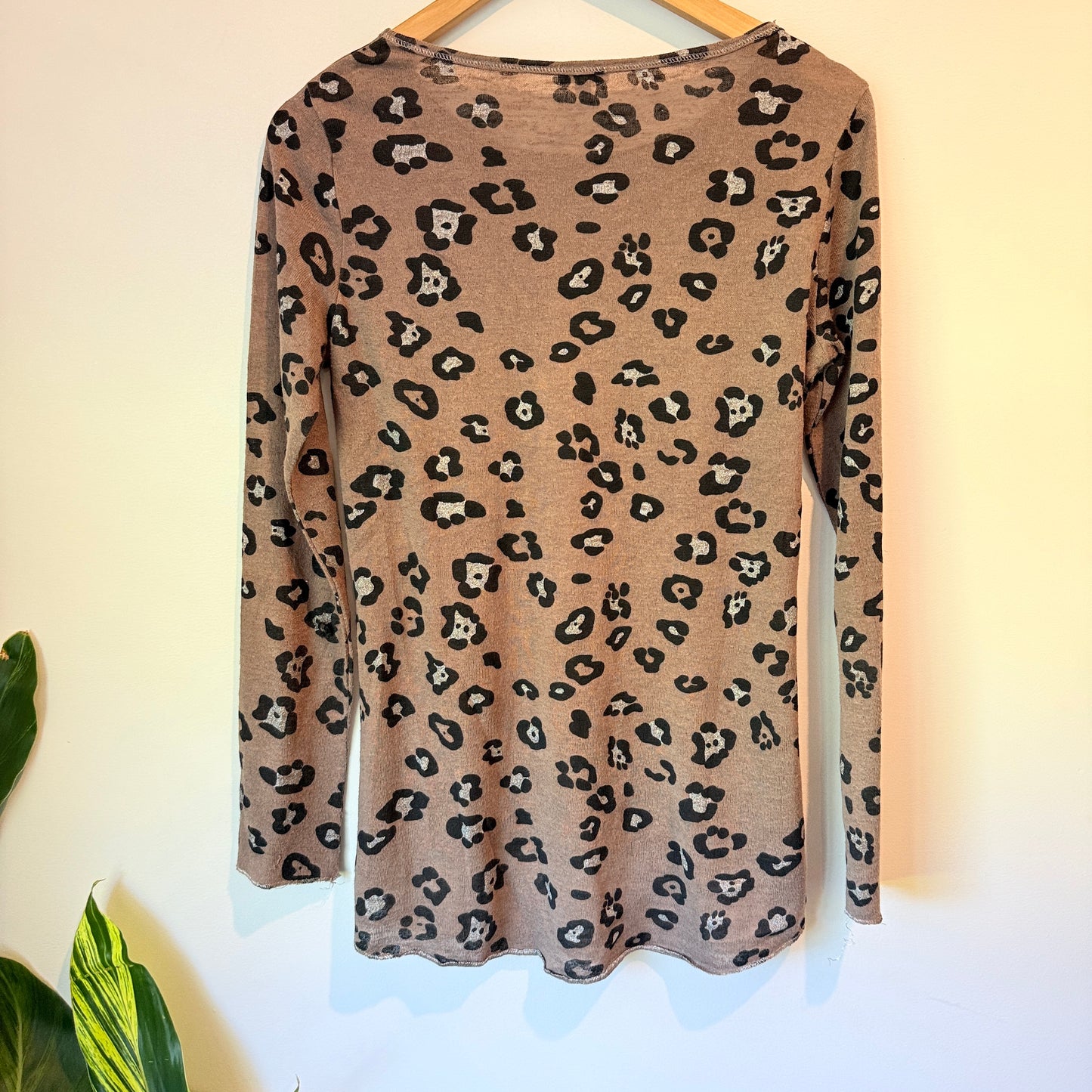 Heine Size 40 Leopard-Print Knit Top