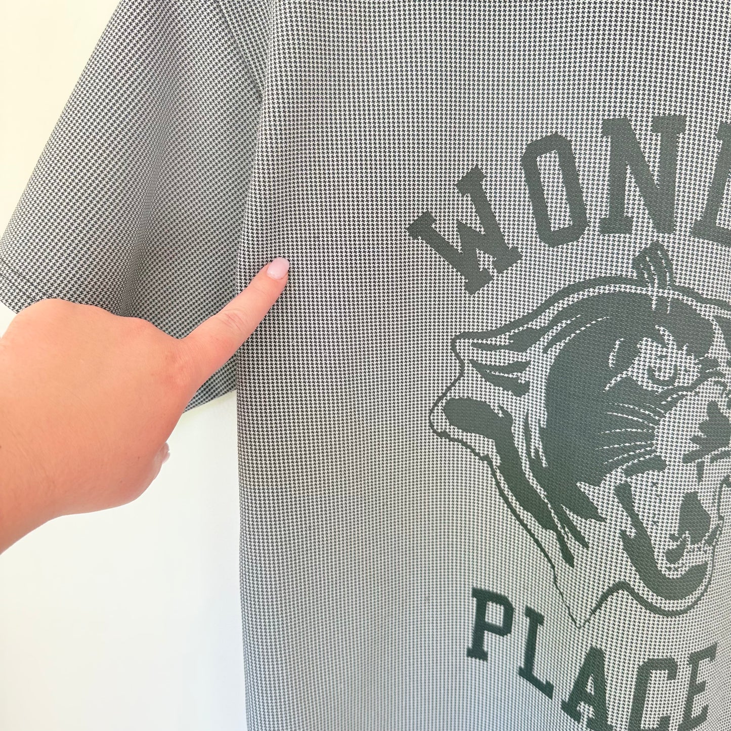 24/7 Wonder Market & Wonder Land Houndstooth Top