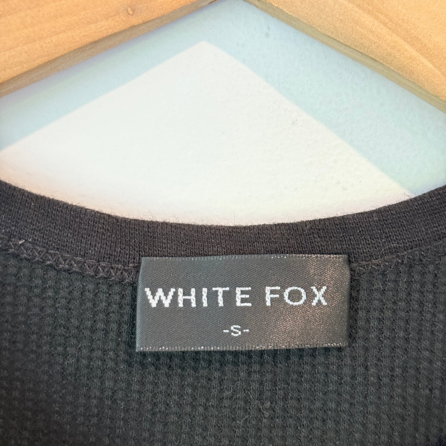 White Fox Society Size S Black Ribbed Crop Top