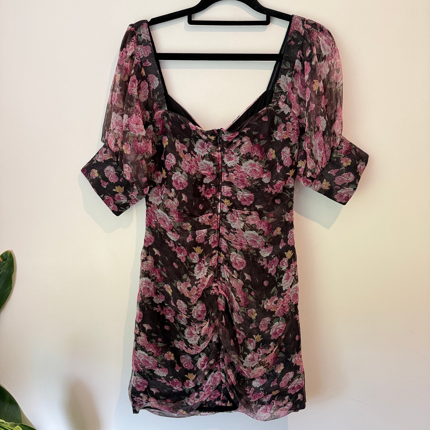 Showpo Rosey Short Sleeve Floral Mini Dress Size 6