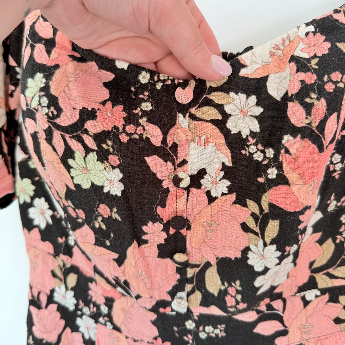 Dotti Black Floral Off-Shoulder Mini Dress – Puff Sleeves, Size 10